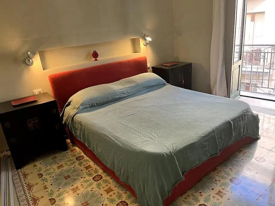 Le Case Della Piazzetta - Appartamento Levanzo Trapani 0*,  Italy